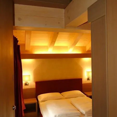 Dolomiti Gaia Отель 3*