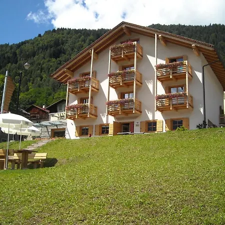 Dolomiti Gaia Отель 3*