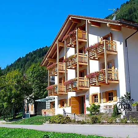 Hotel Dolomiti Gaia 3*